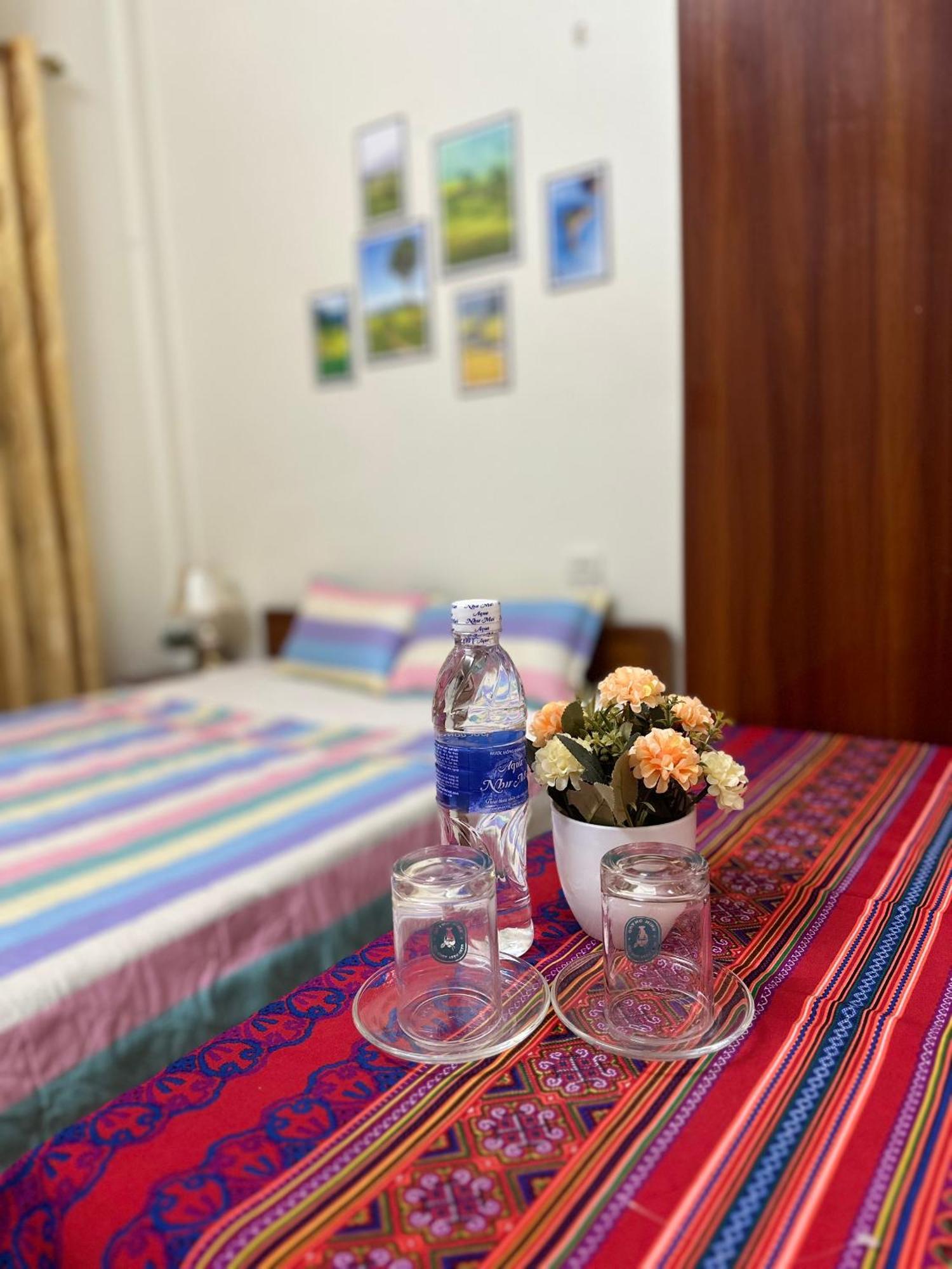 Huong Thao Hostel & Tours Diện Biên Phủ Esterno foto
