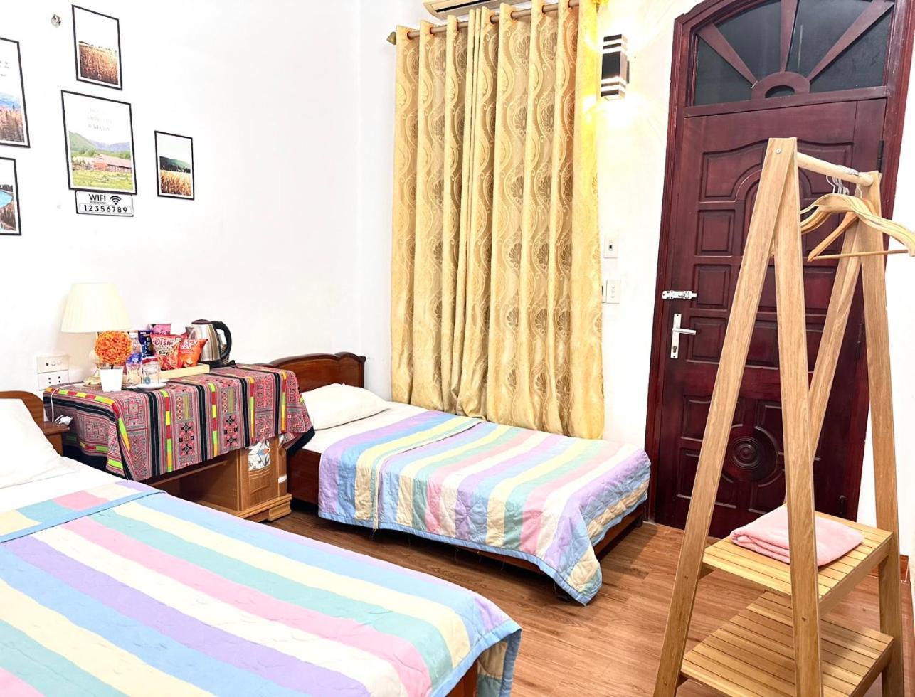 Huong Thao Hostel & Tours Diện Biên Phủ Esterno foto