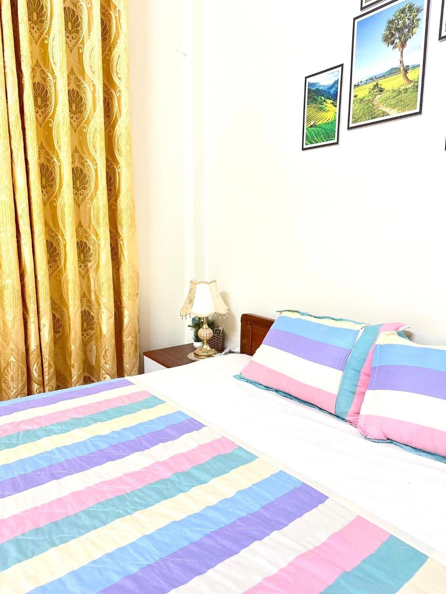 Huong Thao Hostel & Tours Diện Biên Phủ Esterno foto