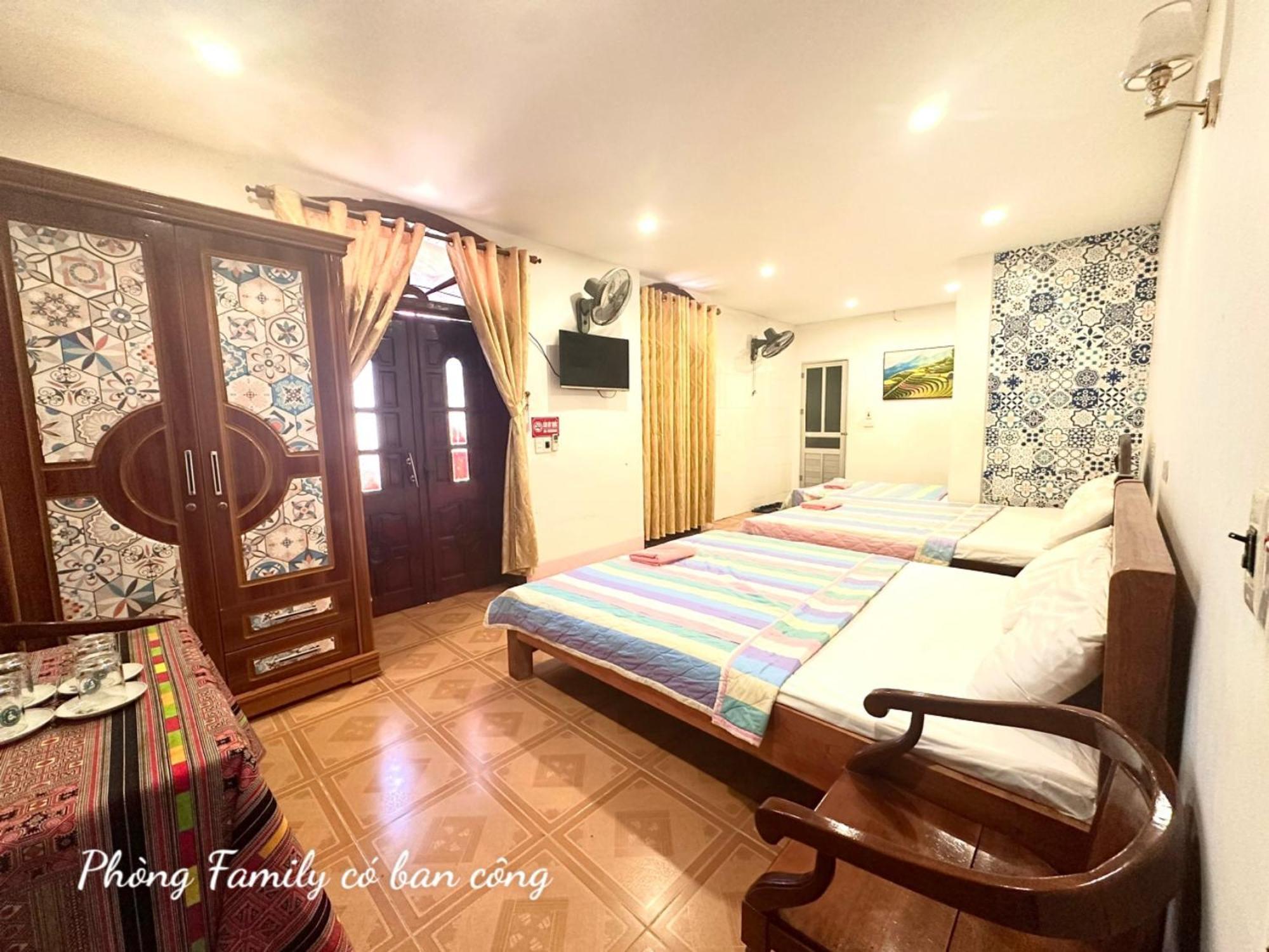 Huong Thao Hostel & Tours Diện Biên Phủ Esterno foto